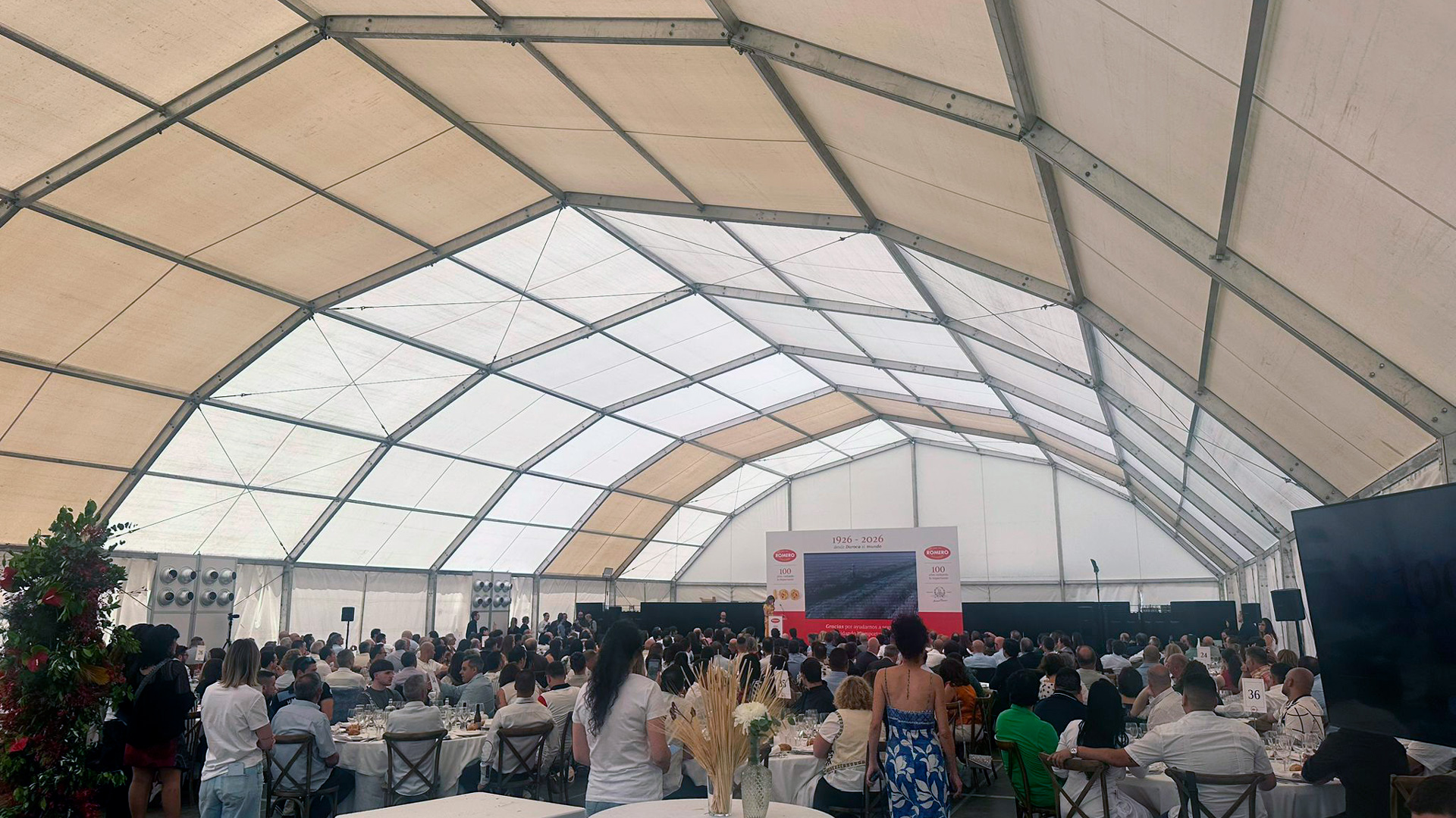 Eventos temporales en espacios no convencionales